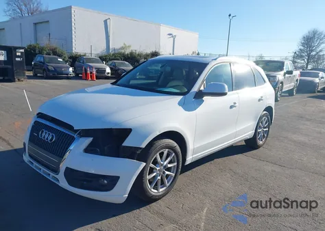 2011 Audi Q5 Premium Plus z USA, uszkodzony, nr VIN WA1LFAFP5BA034903